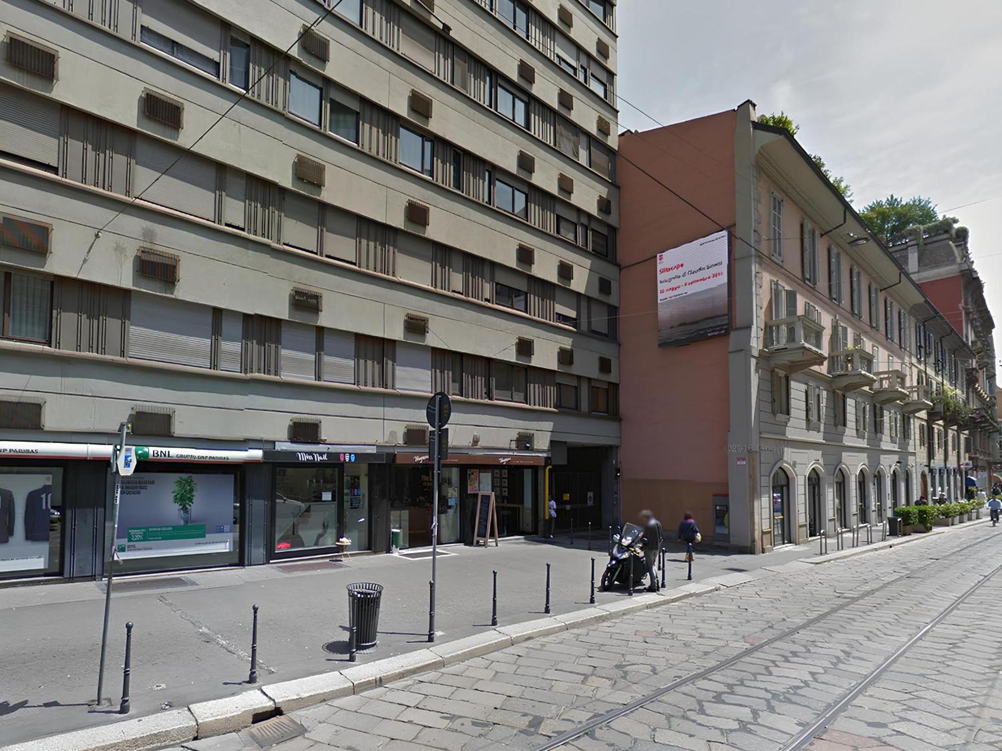 Center Porta Romana Apartment Милано Екстериор снимка
